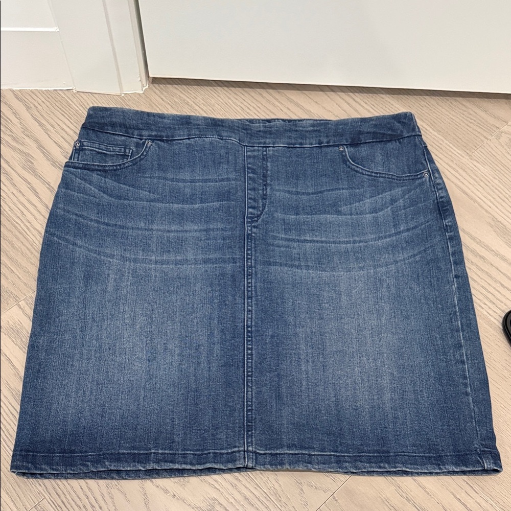 Classic Denim A-Line Mini Skirt - Blue